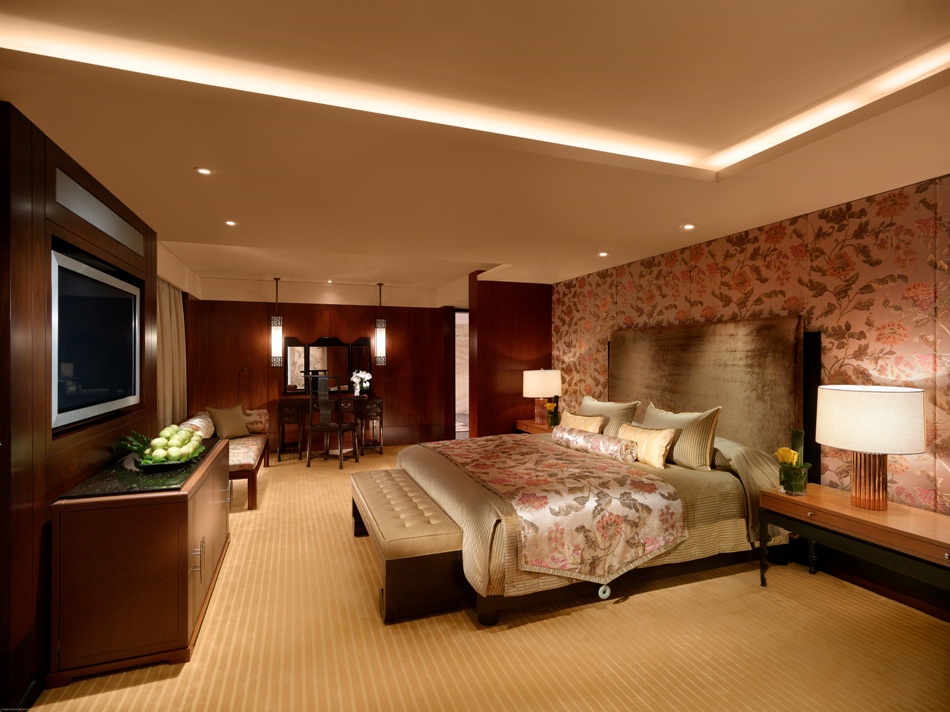 Mandarin suite bedroom – Forbes Travel Guide Stories