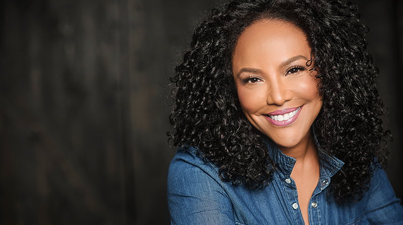 Lynn Whitfield Bio, Daughter, Husband, Age, Parents, Family, Net Worth