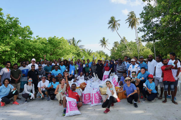 How A Hotel In the Maldives Is Fighting Plastic Pollution – Forbes ...