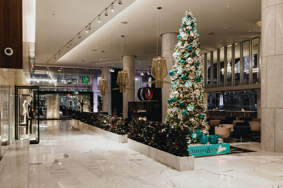 10 Fabulously Festive Hotel Christmas Trees – Forbes Travel Guide Stories