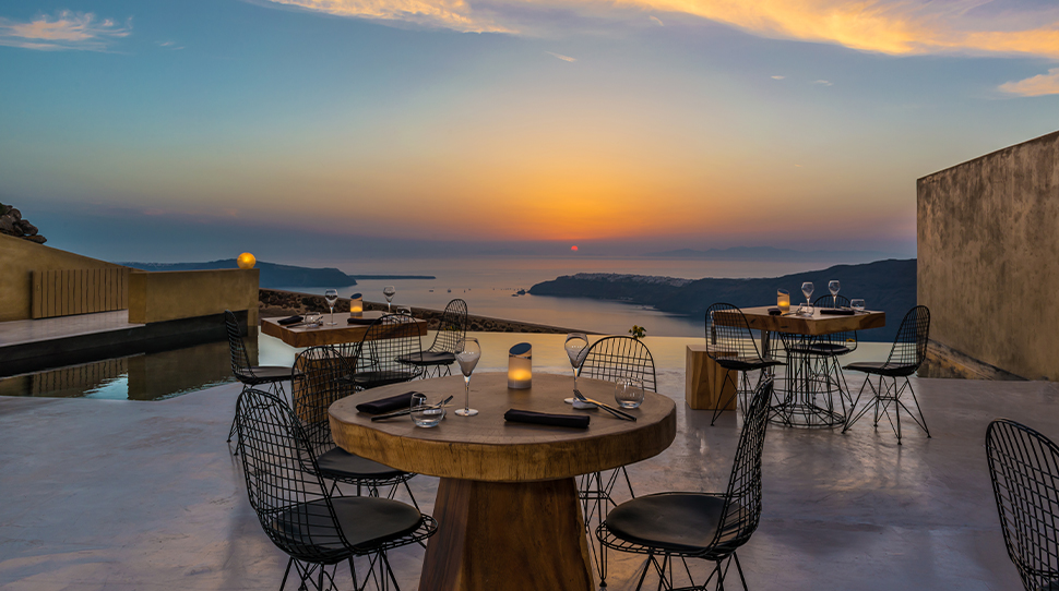 Restaurant with views over Santorini