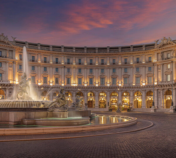 Check into Anantara Palazzo Naiadi Rome Hotel.
