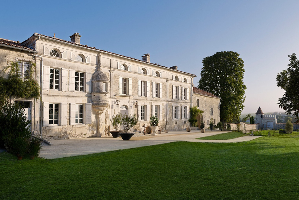 The Le Logis estate rests in the French countryside.