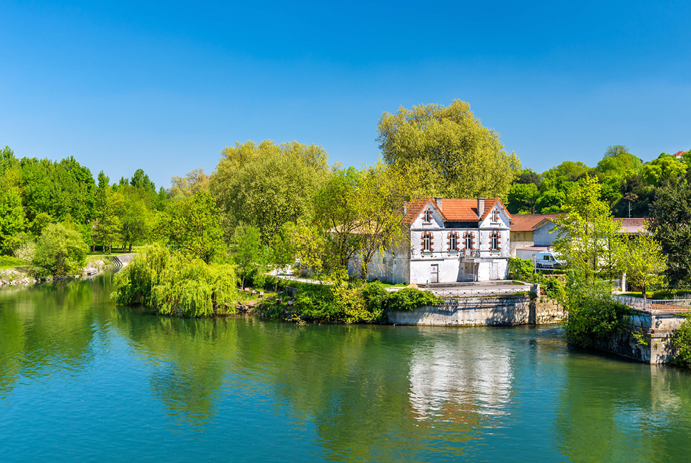 Sip cognac in bars along Cognac's Charente River