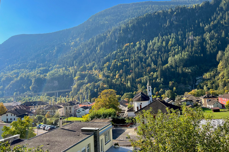 Switzerland's the Gotthard Panorama Express