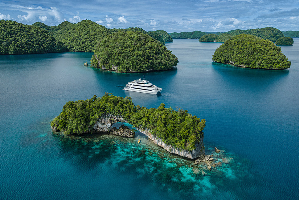 Four Seasons Explorer, Palau