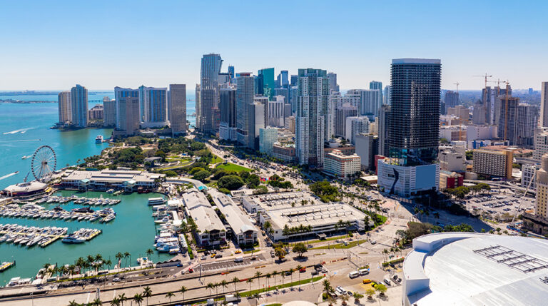 10 TOP MIAMI ATTRACTIONS visual data 3