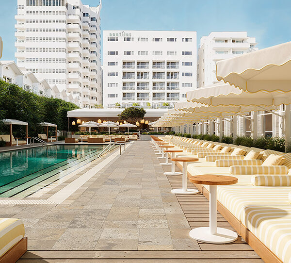 The James Nautilus Miami Beach