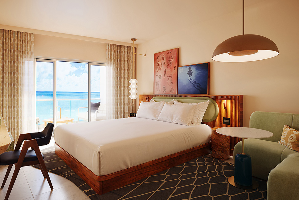 The James Nautilus Miami Beach