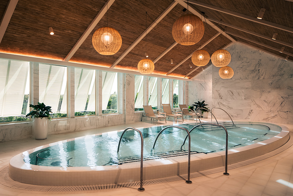 Naples Beach Club, A Four Seasons Resort