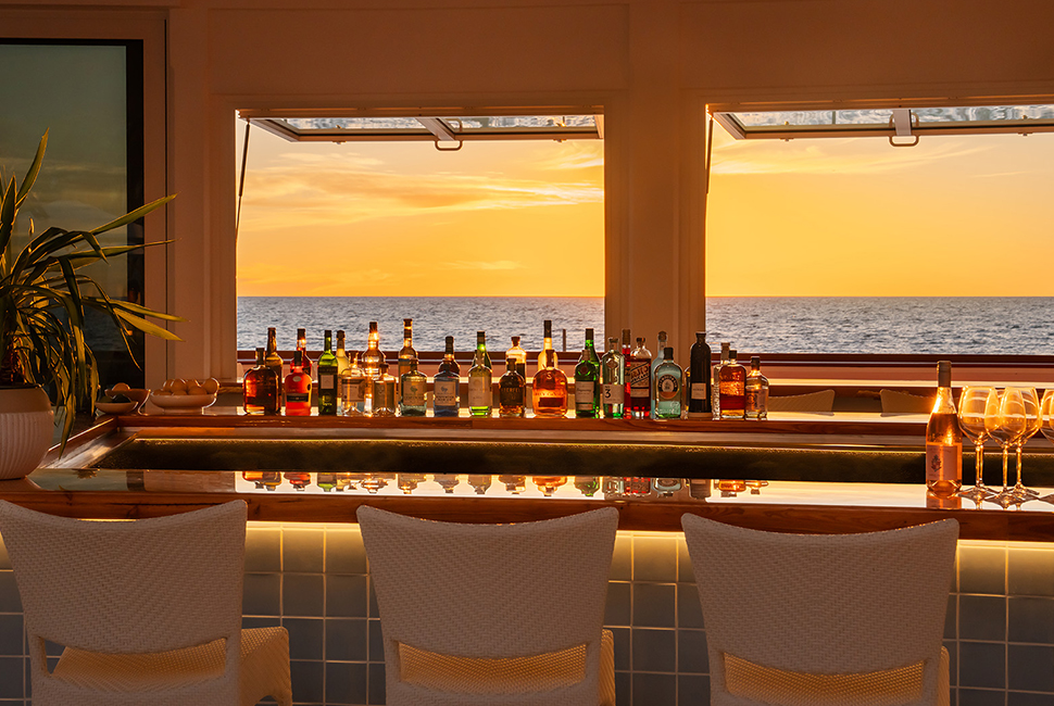 Naples Beach Club, A Four Seasons Resort